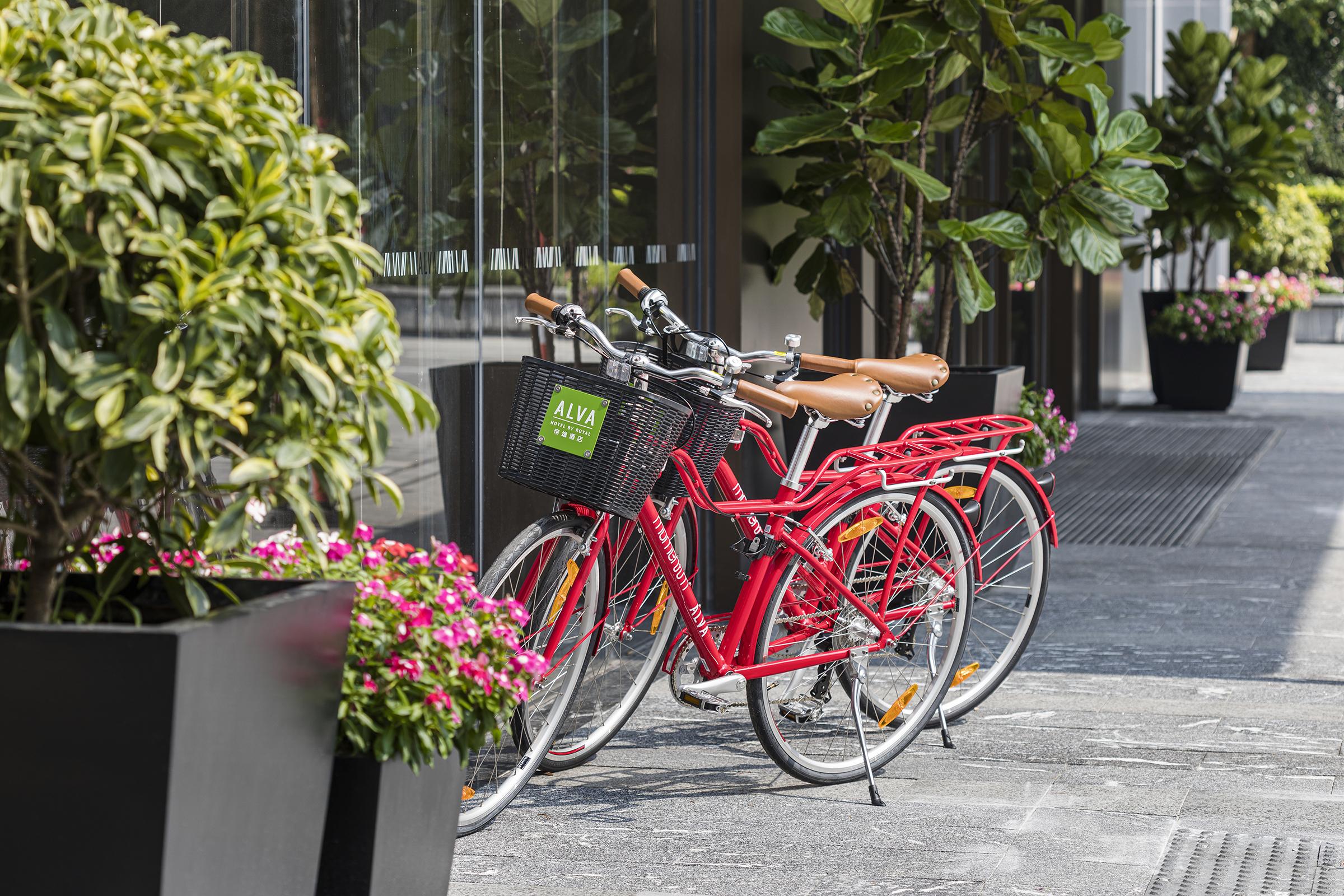 อัลวา โฮเต็ล บาย รอยัล Hotel ฮ่องกง ภายนอก รูปภาพ Lime bikes in London